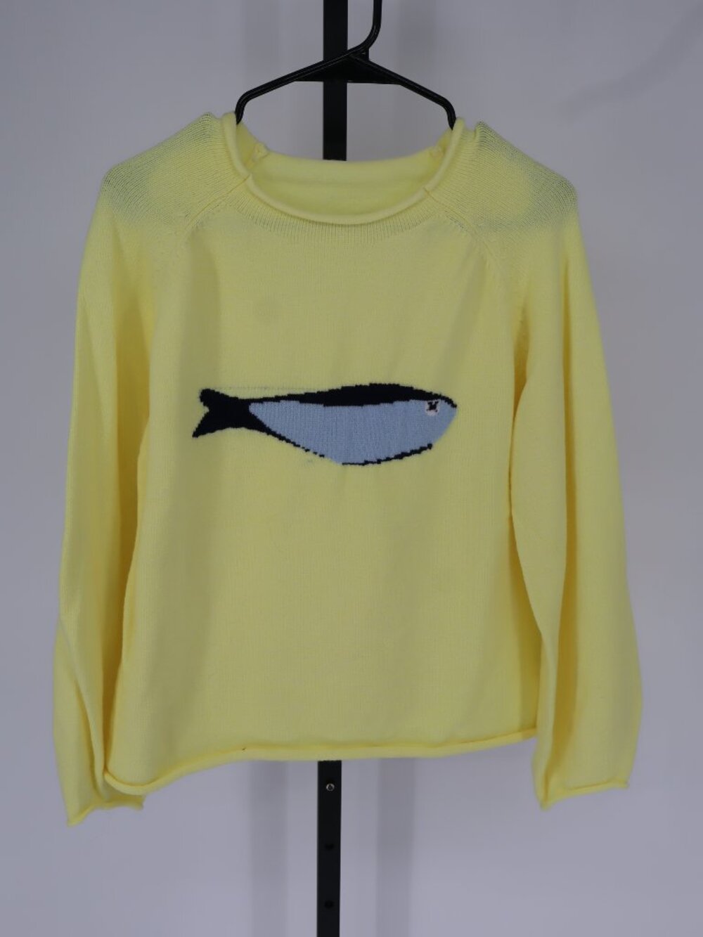 Butter Yellow cotton knit sweater cute whale graphic women's size M Like new